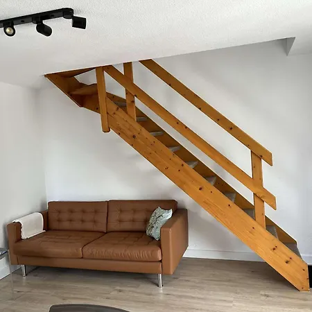 Villa Pavillon T3 Avec Piscine, Climatisation Et Parking à Narbonne-plage - Fr-1-409-248 *