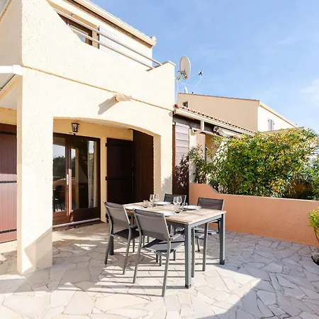 Pavillon T3 Avec Piscine, Climatisation Et Parking A Narbonne-plage - Fr-1-409-248