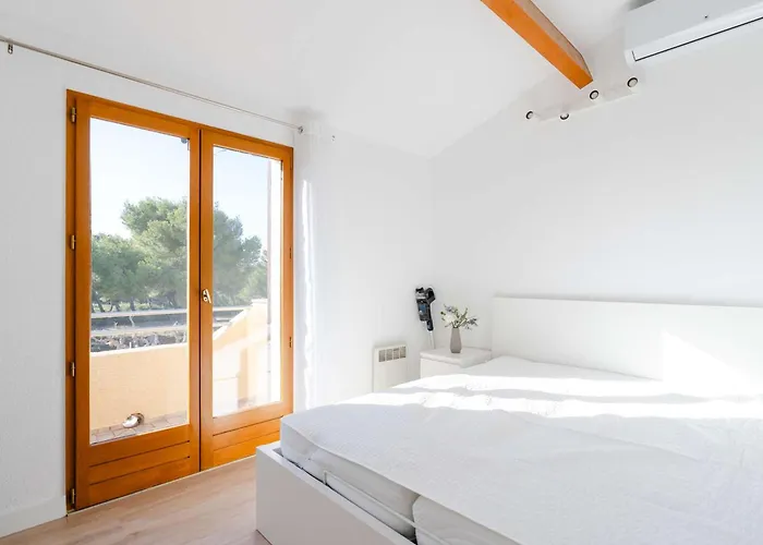 Villa Pavillon T3 Avec Piscine, Climatisation Et Parking A Narbonne-plage - Fr-1-409-248 Narbonne